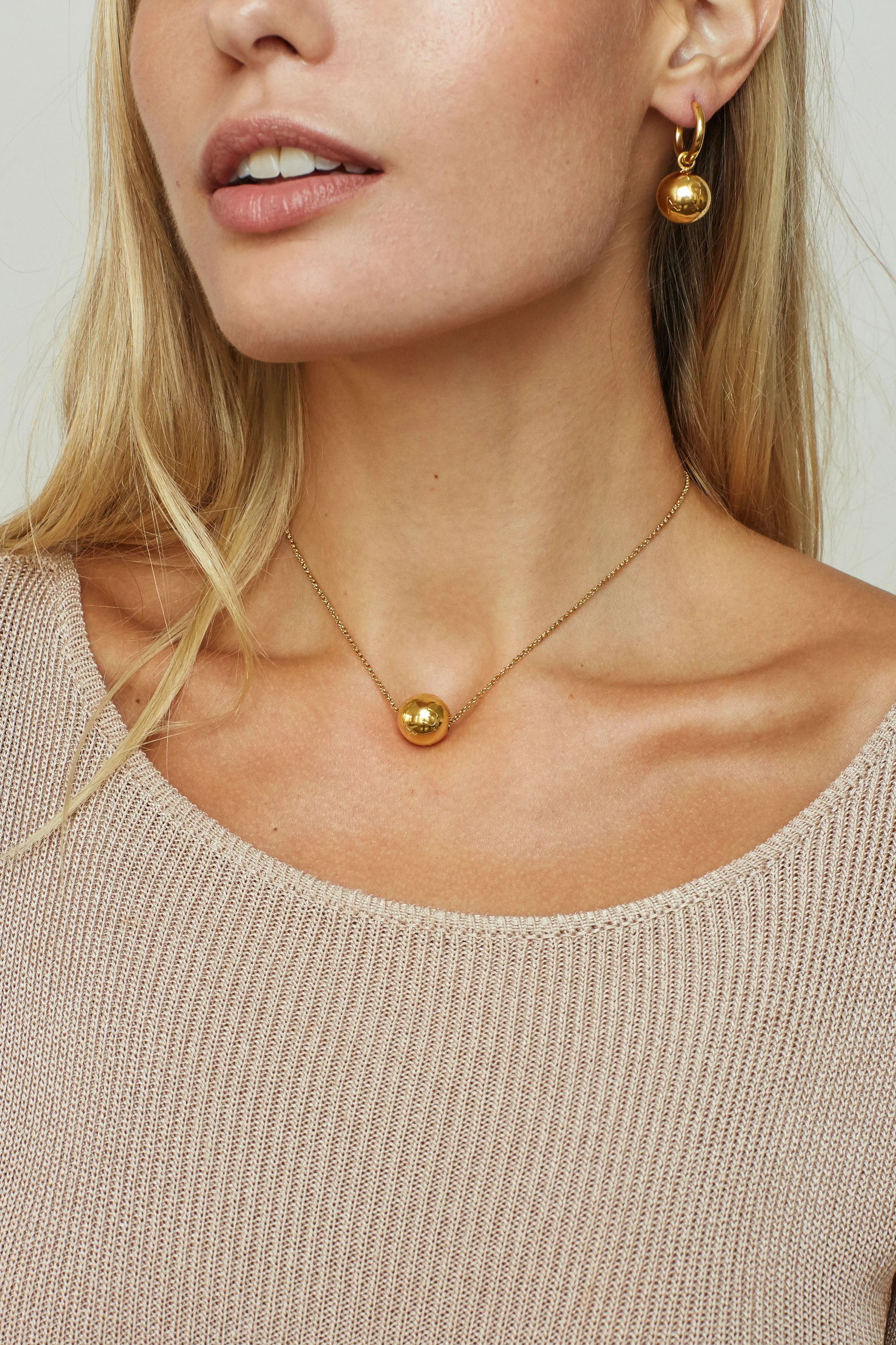 Adjustable Sphere Necklace