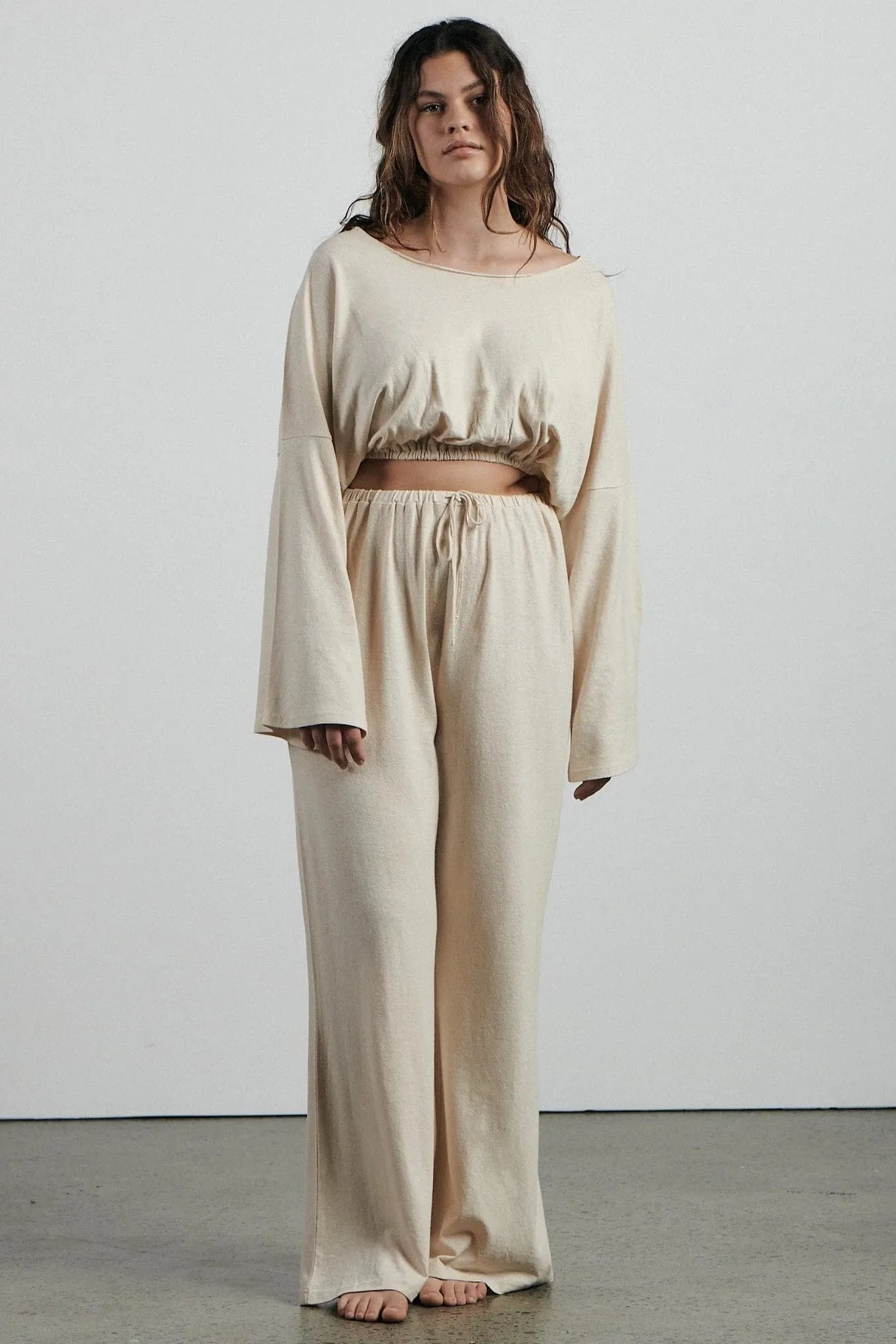BARE THE LOUNGE SWEATER - NATURAL